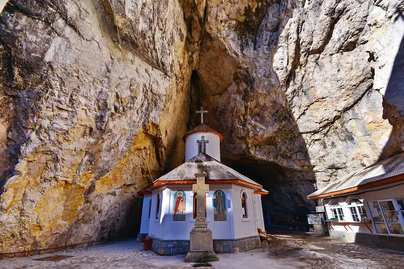 Tur Pestera Ialomitei si Bucegi